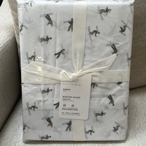 Pottery Barn Winter Skier Sheet Set Queen NWT